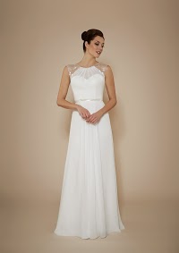Anne Whittaker Bridal Wear 1082071 Image 2